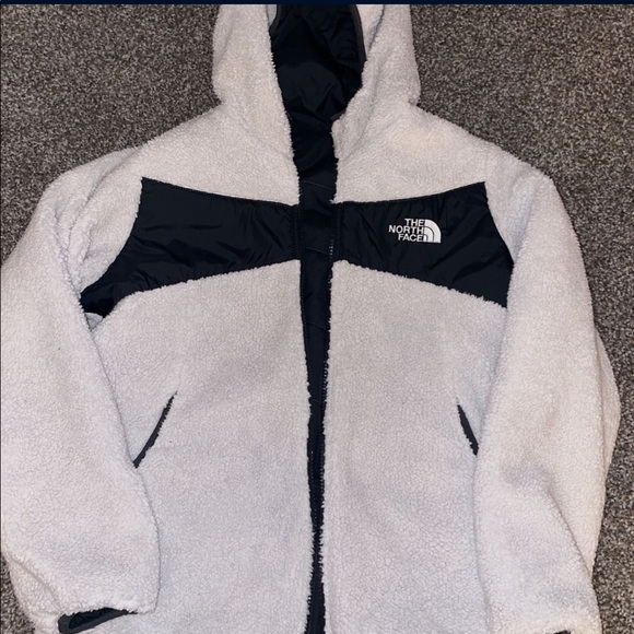 Jacket - Picture 3 of 4